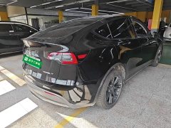 Tesla Model Y Rear-Wheel Drive - ფოტო 7