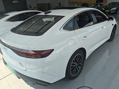 BYD Qin L DM-i Smart Drive Edition 120KM Superior - ფოტო 7
