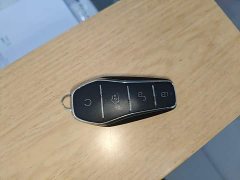 BYD Qin L DM-i Smart Drive Edition 120KM Superior - ფოტო 9