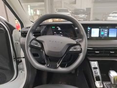 SAIC MG i5 1.5L CVT Luxury - ფოტო 11