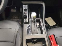 SAIC MG i5 1.5L CVT Luxury - ფოტო 14