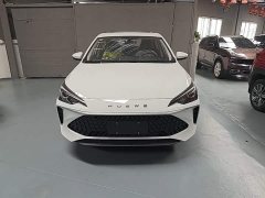 SAIC MG i5 1.5L CVT Luxury - ფოტო 3