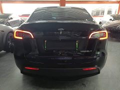 Tesla Model Y Rear-Wheel Drive - ფოტო 6