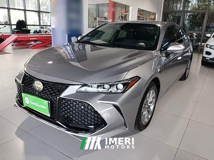 Toyota Avalon 2.0L Luxury China VI