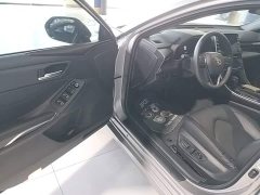 Toyota Avalon 2019 2.0L Luxury China VI - ფოტო 16