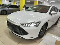BYD Qin PLUS 2024 Glory Edition DM-i 55KM Leading - ფოტო 1