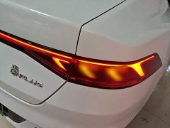 BYD Qin PLUS Glory Edition DM-i 55KM Leading - ფოტო 8