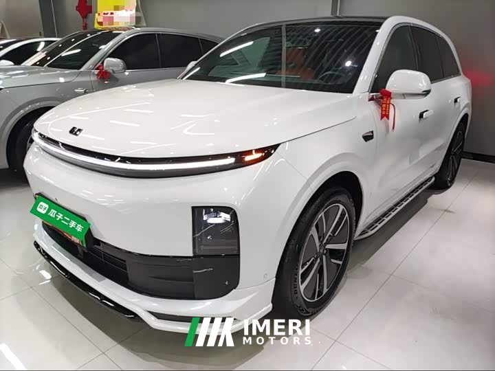 Li Auto L6 Pro - ავტომობილი ჩინეთიდან