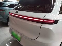 Li Auto L6 Pro - ფოტო 6