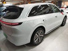 Li Auto L6 Pro - ფოტო 7