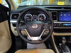 Toyota Highlander 2.0T AWD Luxury 7-Seater - ფოტო 11