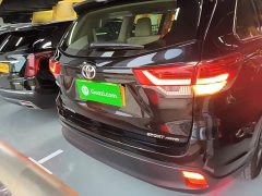 Toyota Highlander 2.0T AWD Luxury 7-Seater - ფოტო 6