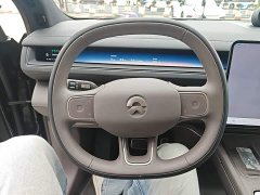 NIO ES8 2026 Six-Seat Executive Signature Edition - ფოტო 11