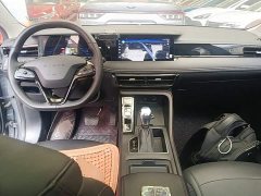 SAIC MG i5 2023 1.5L CVT Prestige - ფოტო 10