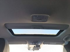 Hyundai Elantra 1.5L CVT Luxury - ფოტო 18
