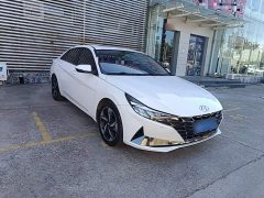 Hyundai Elantra 1.5L CVT Luxury - ფოტო 4
