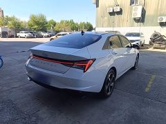 Hyundai Elantra 1.5L CVT Luxury - ფოტო 7