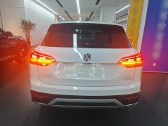 Volkswagen Taos 2020 280TSI FWD Luxury Smart Connected Edition - ფოტო 6