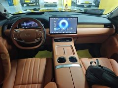 GAC Aion S9 Qiankun Ultra 6-Seater - ფოტო 10