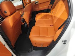 Li Auto L6 2024 Pro - ფოტო 17