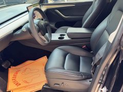 Tesla Model Y Long Range All-Wheel Drive 3D7 - ფოტო 10