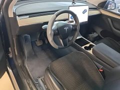 Tesla Model Y Long Range All-Wheel Drive - ფოტო 10