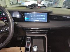 SAIC MG i5 1.5L CVT Prestige - ფოტო 13
