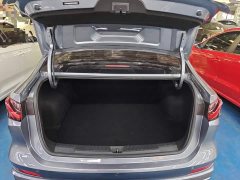 SAIC MG i5 1.5L CVT Prestige - ფოტო 19