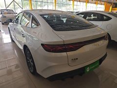 BYD Qin L DM-i 128KM Entry-Level - ფოტო 5
