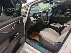 Buick GL8 Luxe Smart Comfort Edition - ფოტო 16