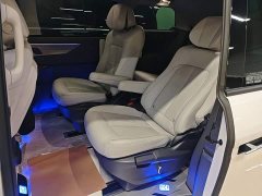 Buick GL8 Luxe Smart Comfort Edition - ფოტო 17