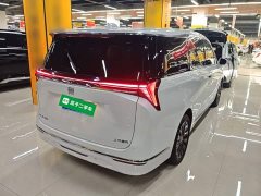 Buick GL8 Luxe Smart Comfort Edition - ფოტო 7