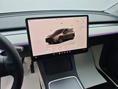 Tesla Model Y Rear-Wheel Drive - ფოტო 13