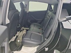 Tesla Model Y Rear-Wheel Drive - ფოტო 17