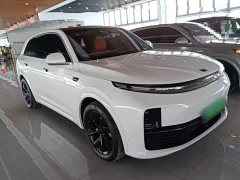 Li Auto L7 2023 Pro - ფოტო 4