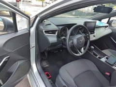 Toyota Corolla Hybrid 1.8H E-CVT Base - ფოტო 16