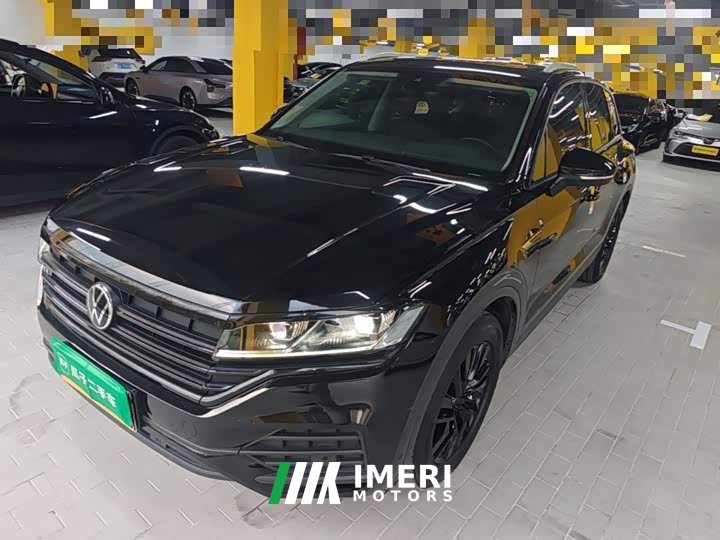 Volkswagen Touareg 2022 2.0TSI Pilot Special Edition - ავტომობილი ჩინეთიდან