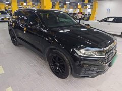 Volkswagen Touareg 2022 2.0TSI Pilot Special Edition - ფოტო 4