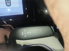 BYD Xia DM-i 1.5T 180km Excellence - ფოტო 10