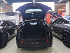 Tesla Model Y Rear-Wheel Drive - ფოტო 19