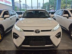 Toyota Vland 2.0L CVT AWD Luxury Plus - ფოტო 3