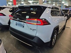 Toyota Vland 2.0L CVT AWD Luxury Plus - ფოტო 5