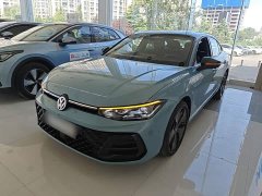 Volkswagen Passat 2025 Pro 380TSI Starry Sky Dragon Premium Edition - ფოტო 2