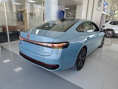 Volkswagen Passat 2025 Pro 380TSI Starry Sky Dragon Premium Edition - ფოტო 5