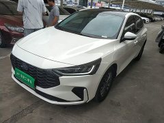 Ford Focus 2022 Sedan EcoBoost 180 Automatic Sport Edition - ფოტო 1