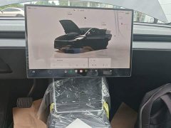 Tesla Model Y 2025 Rear-Wheel Drive Launch Edition - ფოტო 13