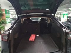 Tesla Model Y Rear-Wheel Drive - ფოტო 19