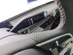 Buick GL8 New Energy Luzun Respect Edition 7-Seater - ფოტო 14