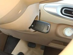 Wuling Hongguang MINIEV Fourth Generation Four-Door Advanced Edition - ფოტო 9