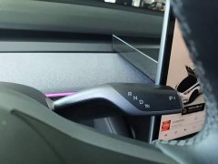 Tesla Model Y Rear-Wheel Drive - ფოტო 14